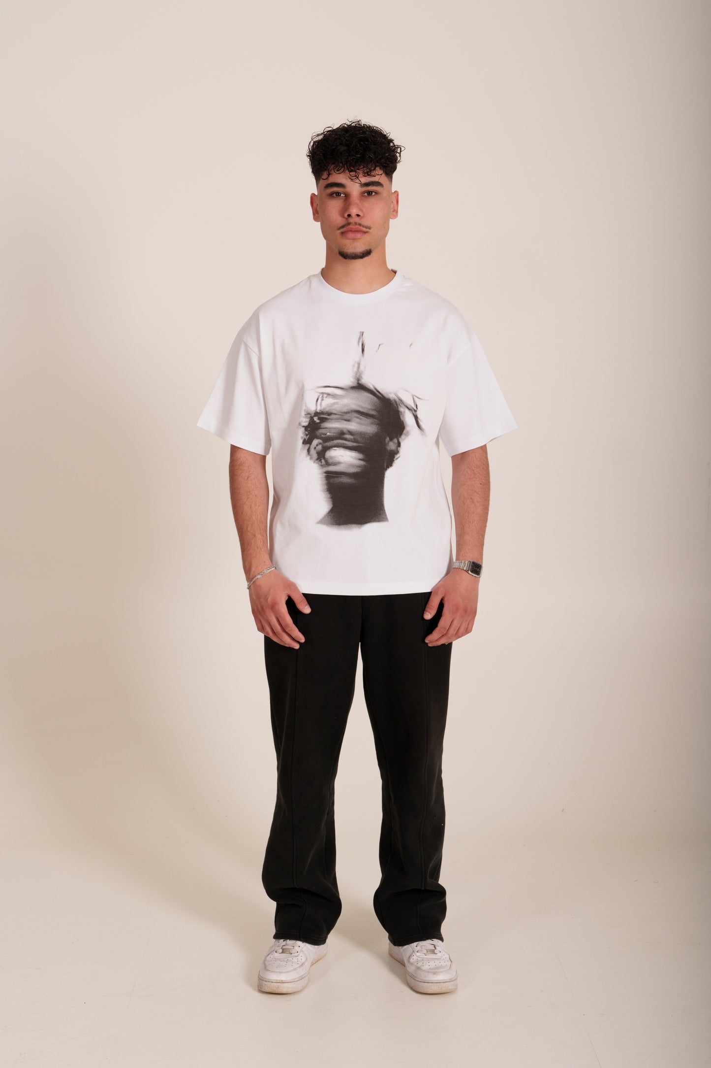 TRAVIS TEE